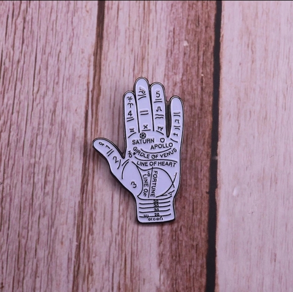 Palmistry Palm Reading Gypsy Hand Pin - Picture 3 of 4
